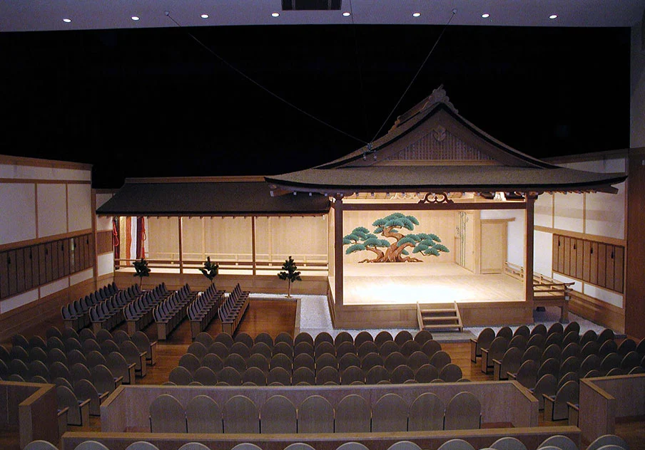 高知県立美術館舞台